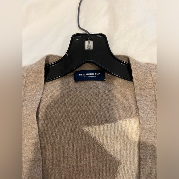 Pure Cashmere Beige Star Knit Cardigan - Picture 2 of 3